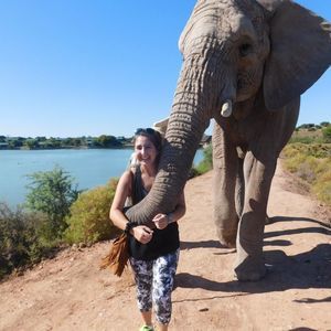 Meet your Posher, Olivia